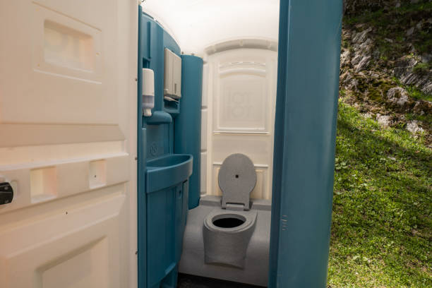 Affordable portable toilet rental in Ellsworth, WI