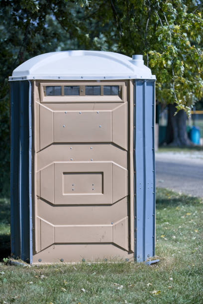 Best Affordable porta potty rental  in Ellsworth, WI